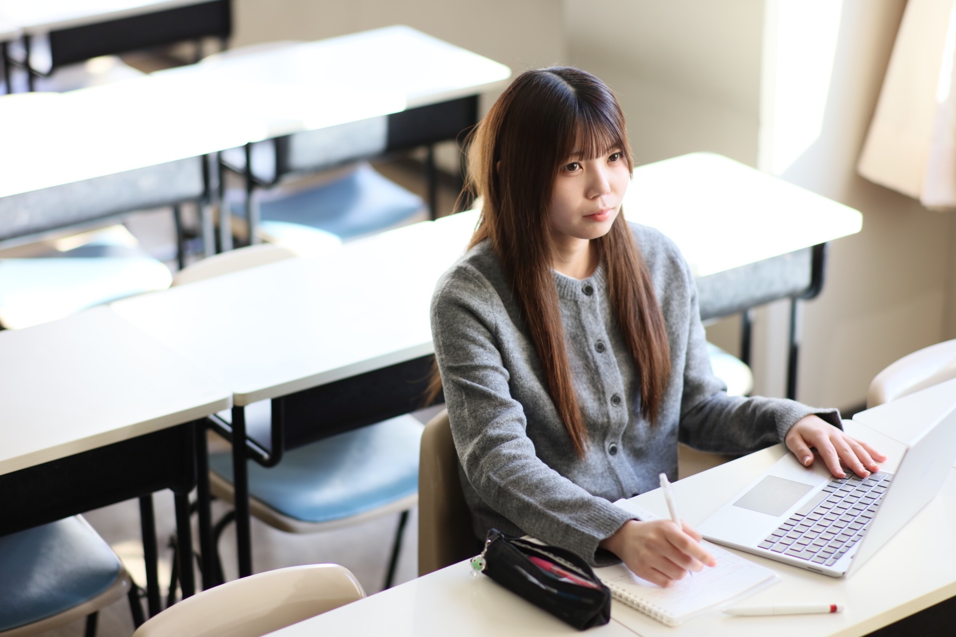 現代ビジネス学科